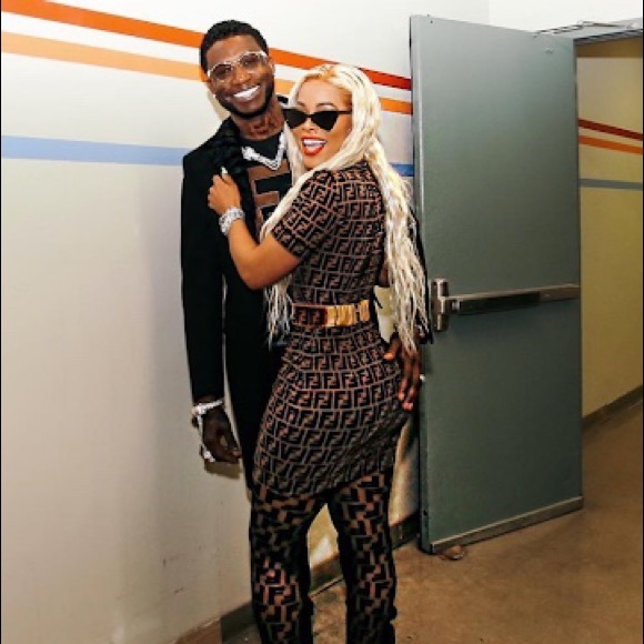 Fendi women’s Velvet FF Motif Waist Belt - sz75/30 - Picture 9 of 14